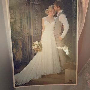 Essence of Australia size 14 wedding dress